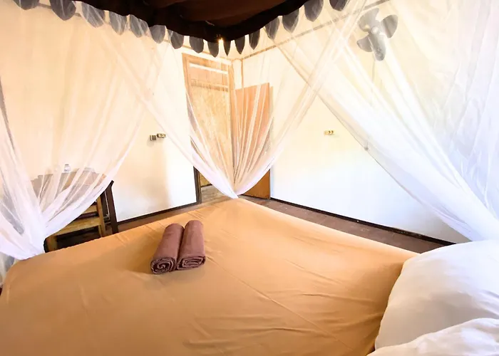 Santai Surf Lodge-balangan * Uluwatu