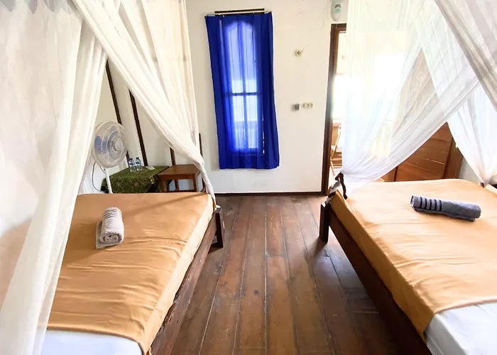 Santai Surf Lodge-balangan